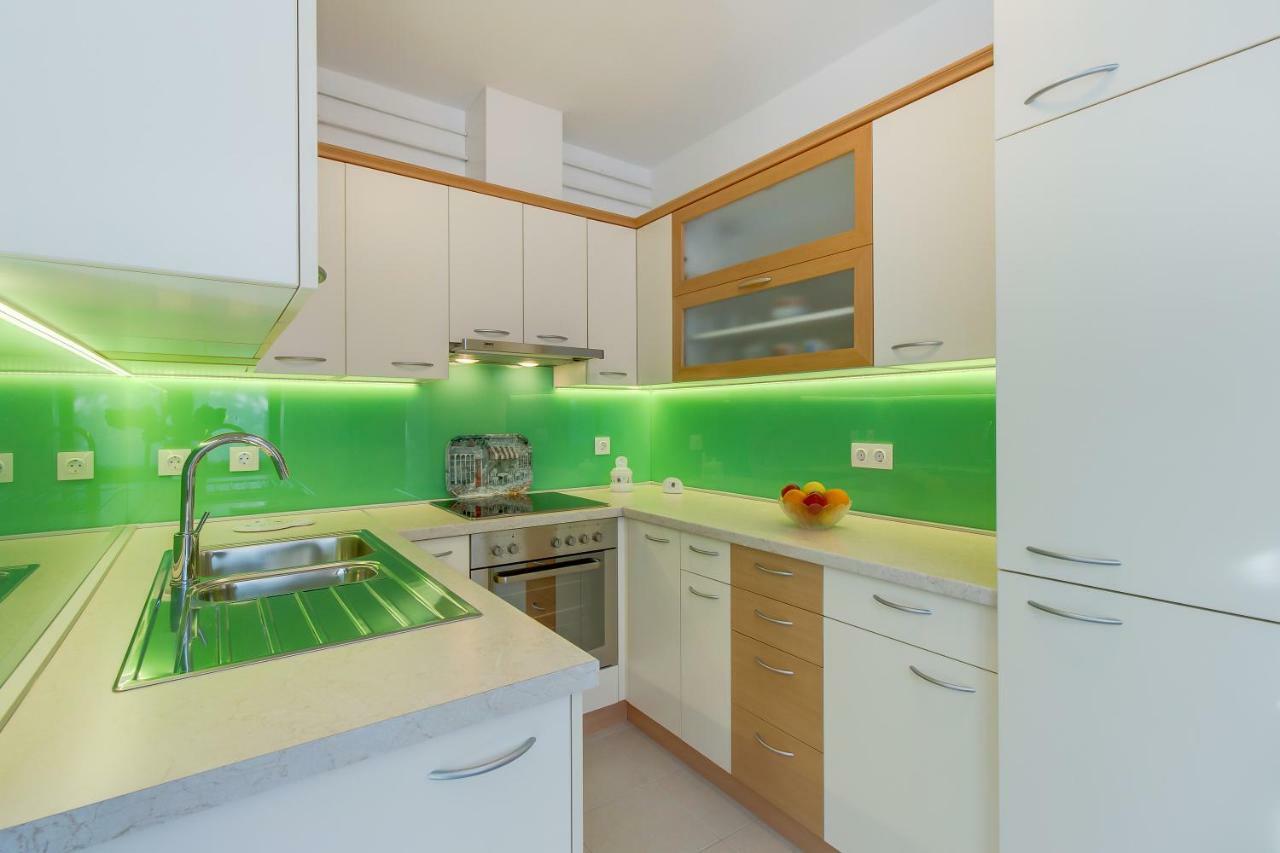 Apartment Simona Mali Losinj Exterior photo
