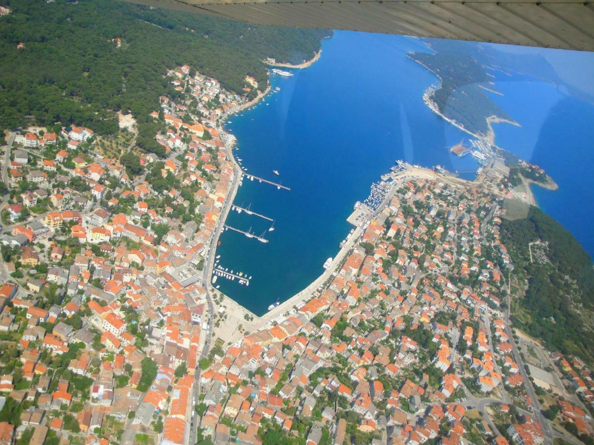 Apartment Simona Mali Losinj Exterior photo