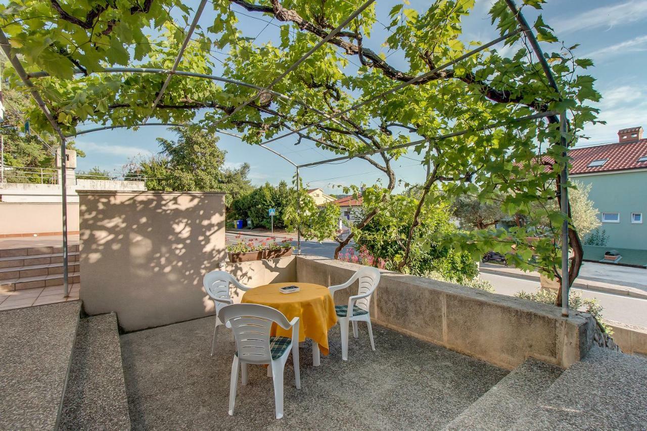 Apartment Simona Mali Losinj Exterior photo